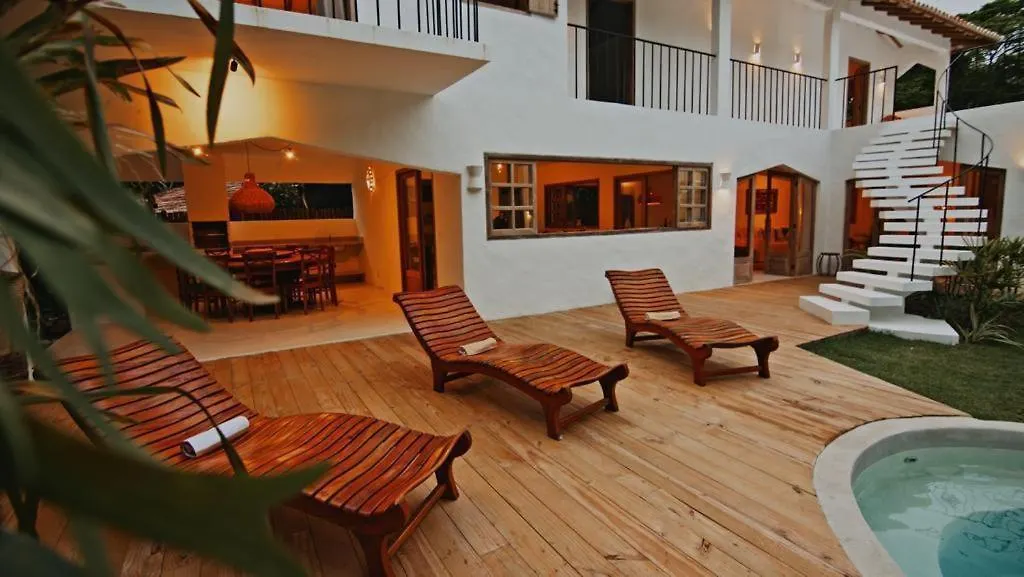 Guest house Suites Brancas Porto Seguro