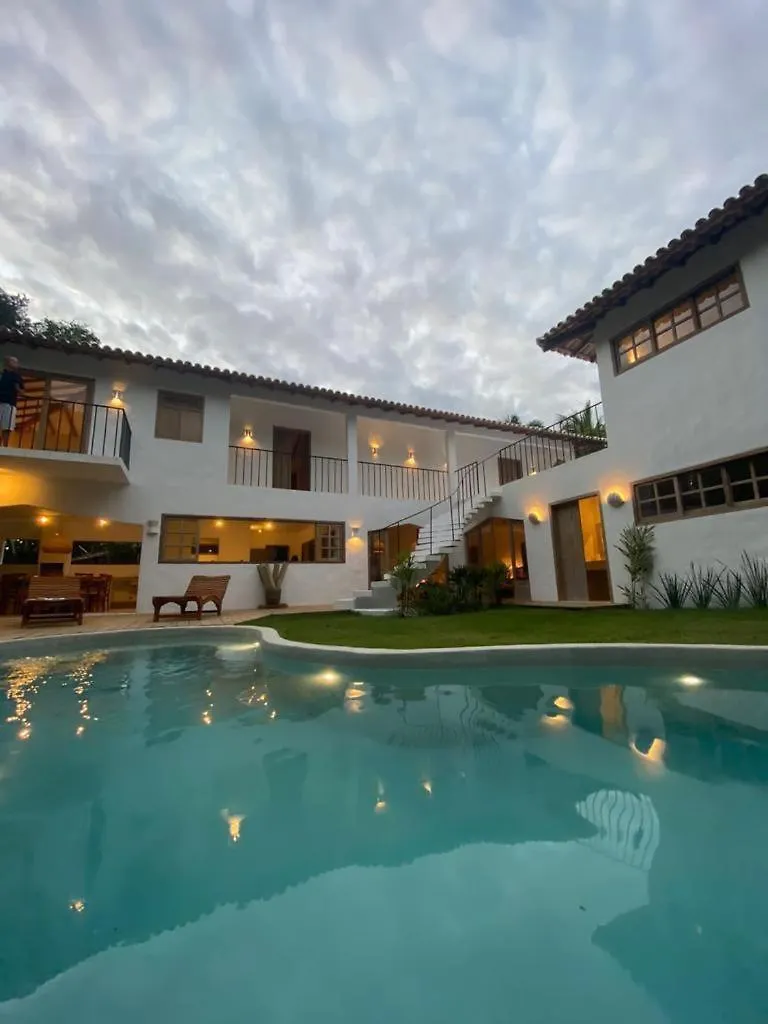 Suites Brancas Porto Seguro Guest house
